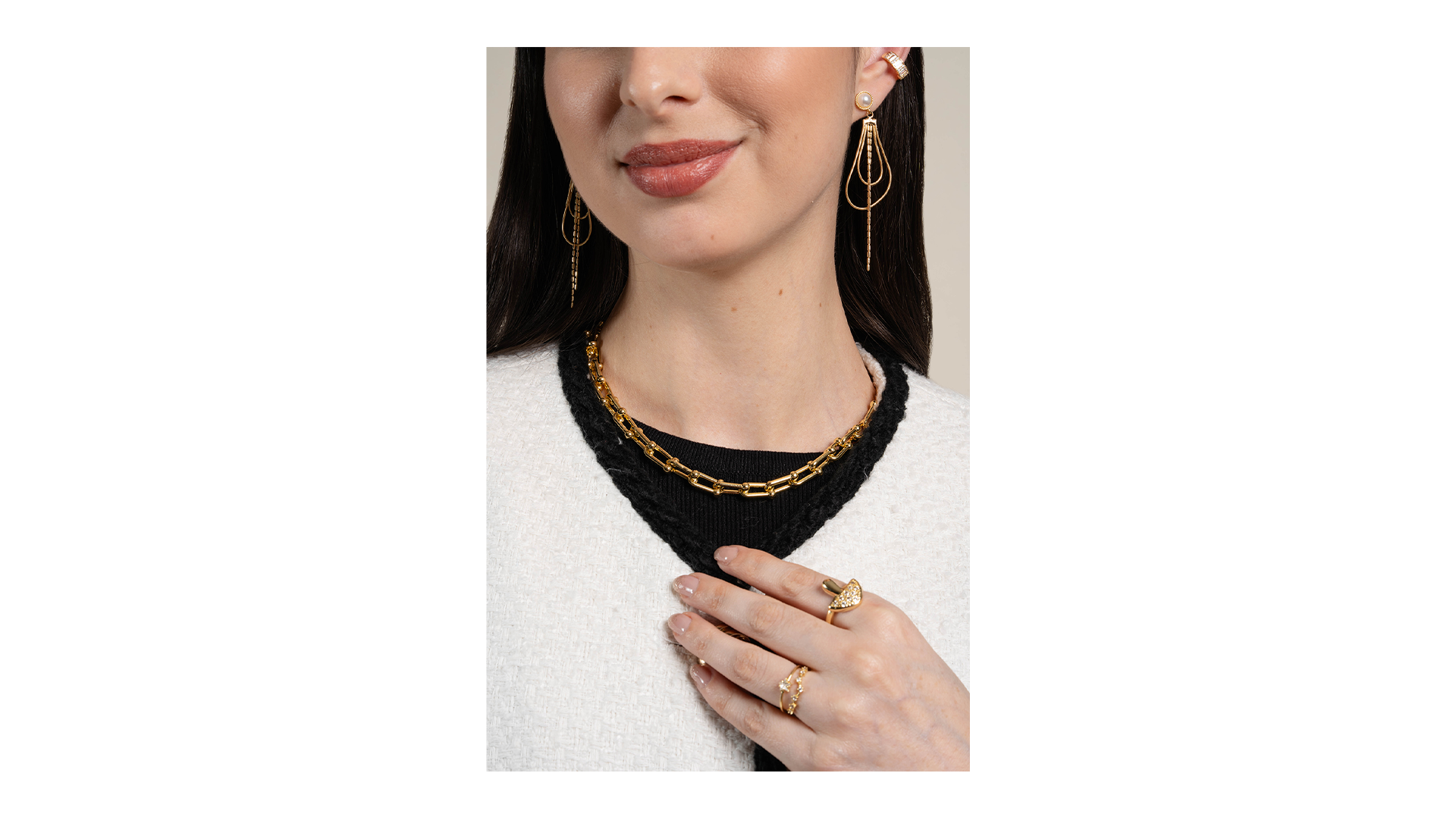 Cómo combinar tus accesorios sin recargar tu look