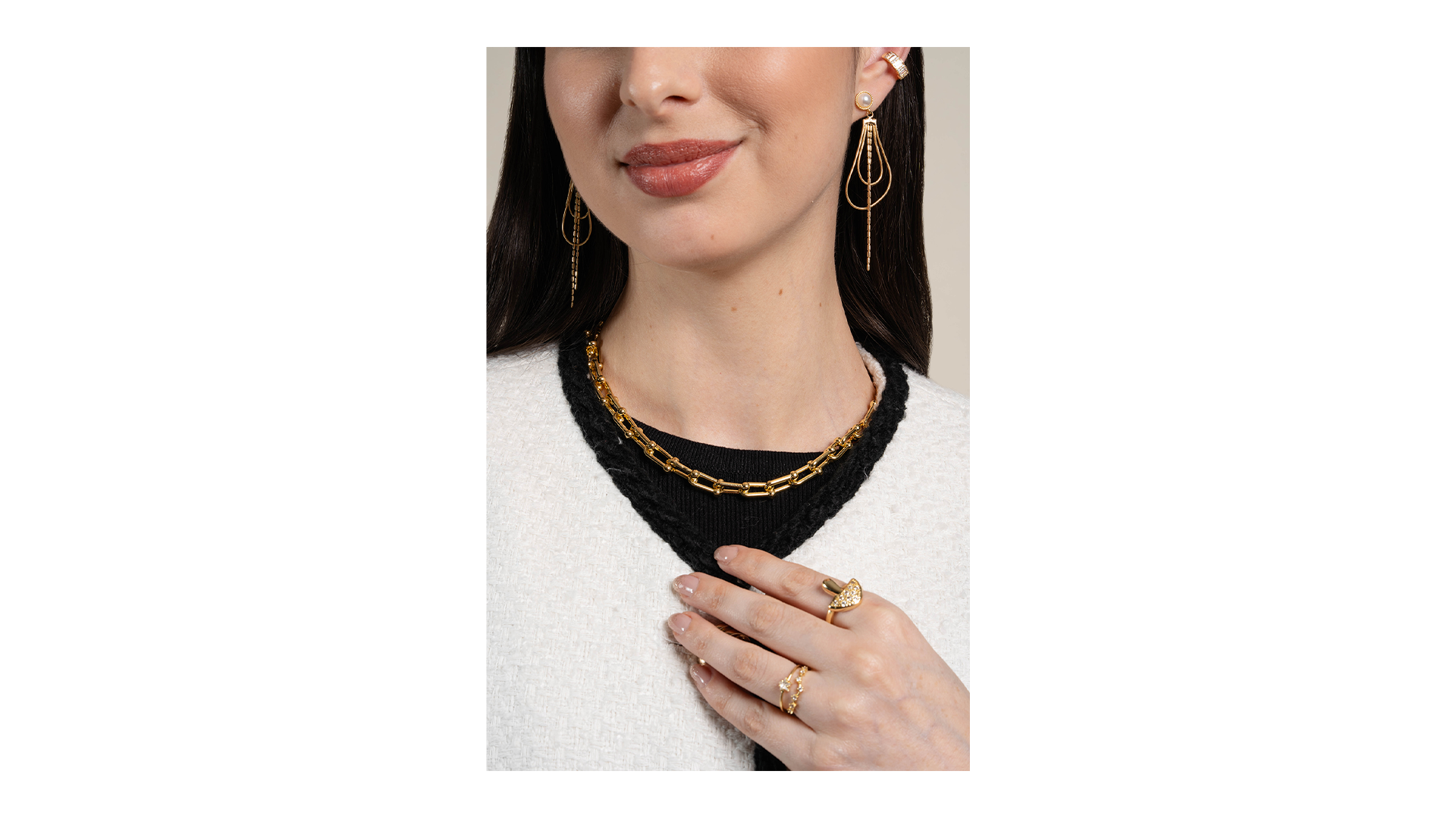 Cómo combinar tus accesorios sin recargar tu look